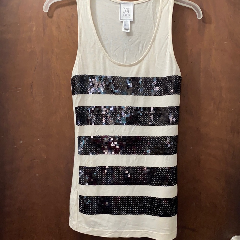 Mango lovely tank top with sequins NWT